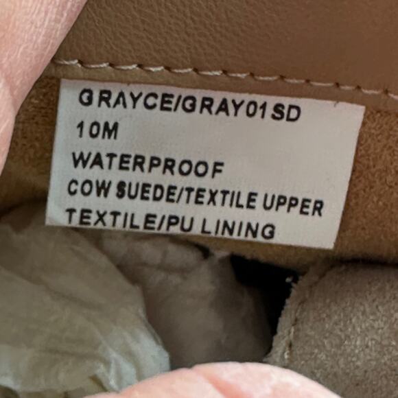 Blondo Women’s Grayce Boots Size 10 Beige Lug Sole Lace Up Block Heel Waterproof - Picture 9 of 16